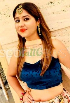 Photo escort girl Manisha Sharma: the best escort service