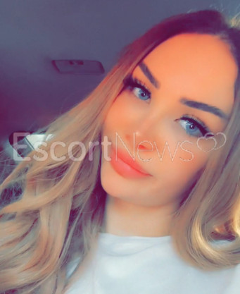 Photo escort girl Aysan: the best escort service