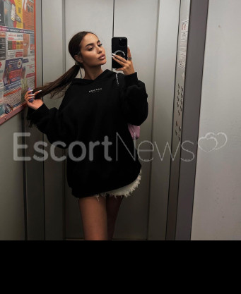 Photo escort girl Polina: the best escort service