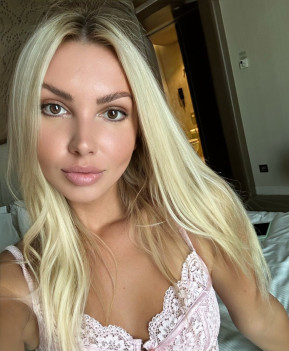 Erika - escort review from Istanbul, Turkey